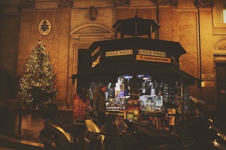 GREY MOSS : christmas in rome! more photos in the journal! https://greymoss.com/christmas-in-rome-day-two/