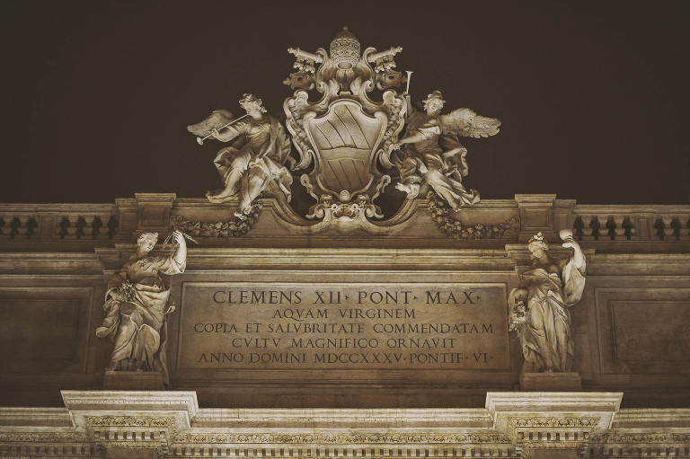 GREY MOSS : christmas in rome! more photos in the journal! https://greymoss.com/christmas-in-rome-part-two/