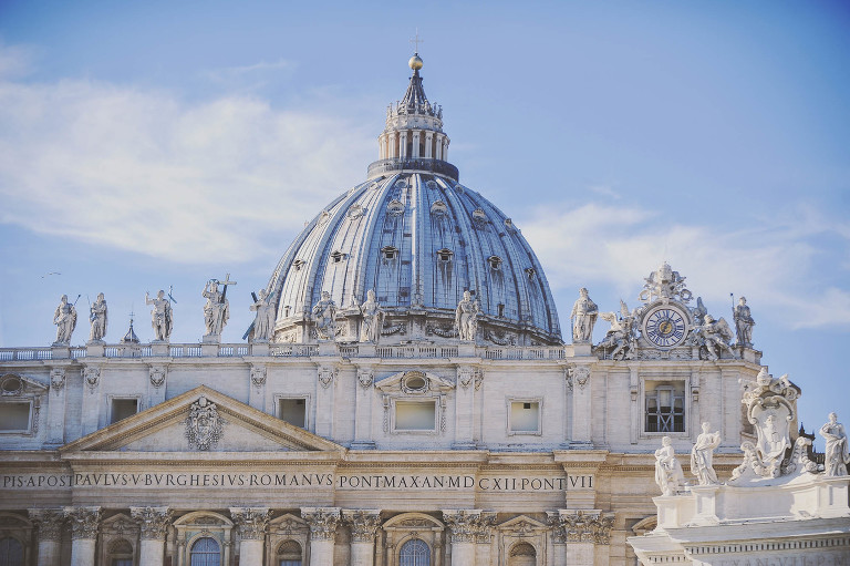 GREY MOSS : christmas in rome! more photos in the journal! https://greymoss.com/christmas-in-rome-part-three/