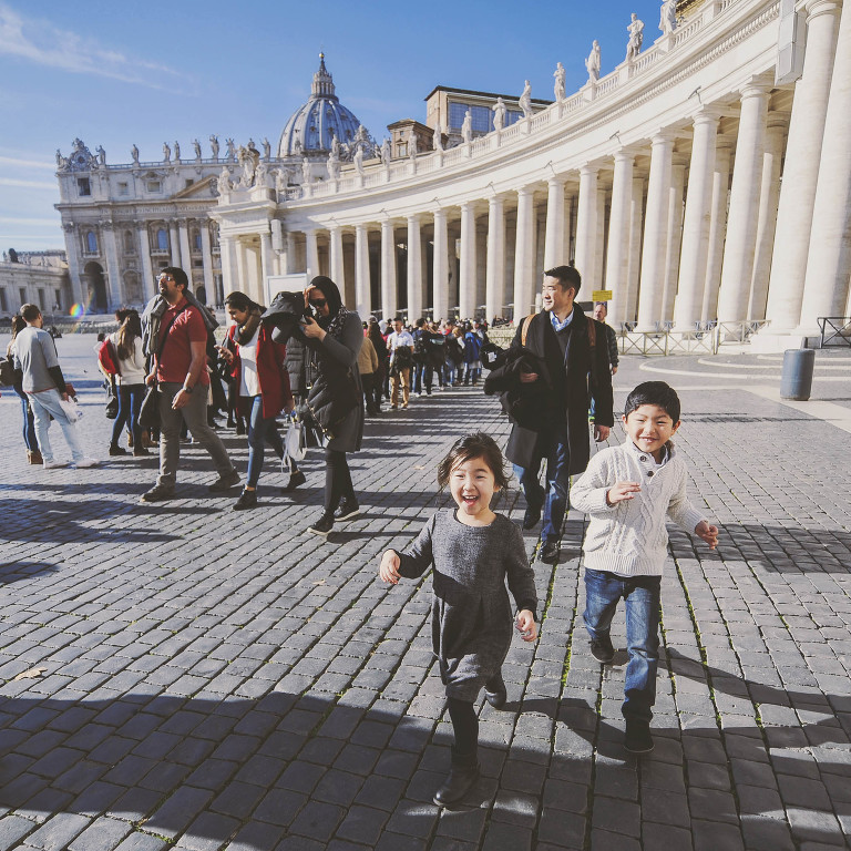 GREY MOSS : christmas in rome! more photos in the journal! https://greymoss.com/christmas-in-rome-part-three/