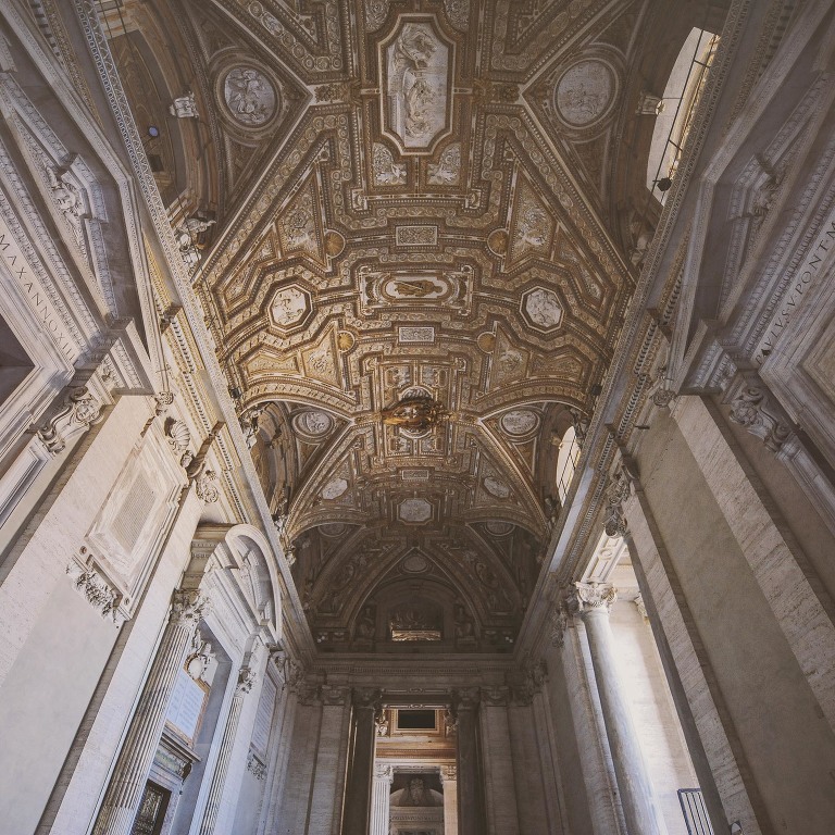 GREY MOSS : christmas in rome! more photos in the journal! https://greymoss.com/christmas-in-rome-part-three/