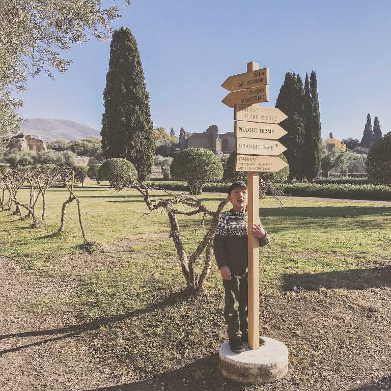 GREY MOSS : christmas in rome! more photos in the journal! https://greymoss.com/christmas-in-rome-day-six