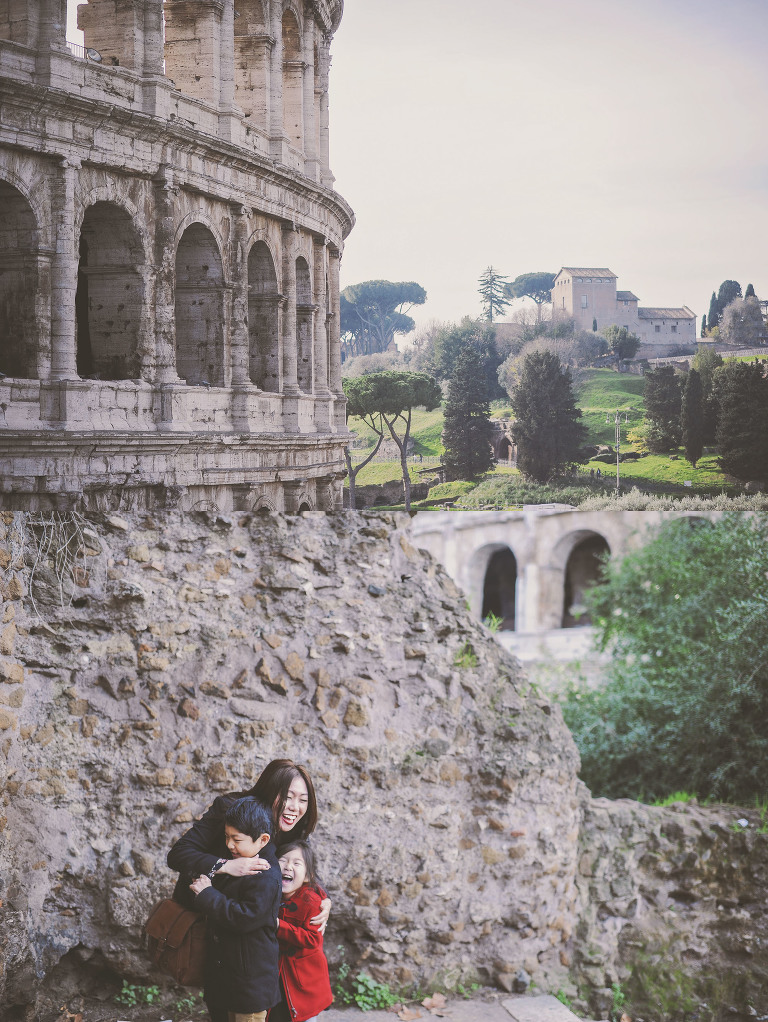 GREY MOSS : christmas in rome! more photos in the journal! https://greymoss.com/christmas-in-rome-part-four/