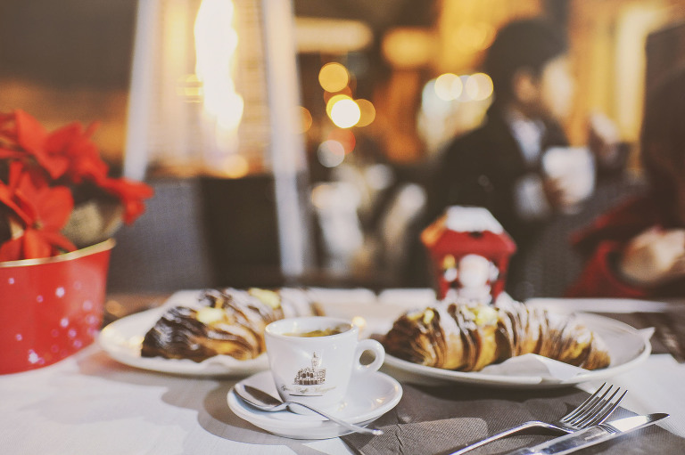 GREY MOSS : christmas in rome! more photos in the journal! https://greymoss.com/christmas-in-rome-part-four/