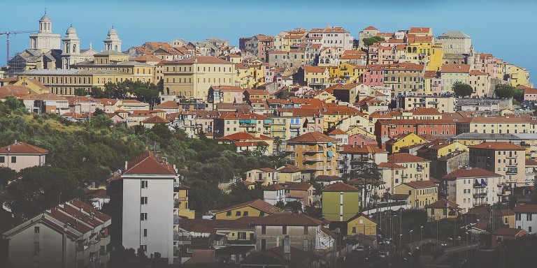 GREY MOSS : summer in provence! more photos in the journal! https://greymoss.com/summer-in-provence-part-three