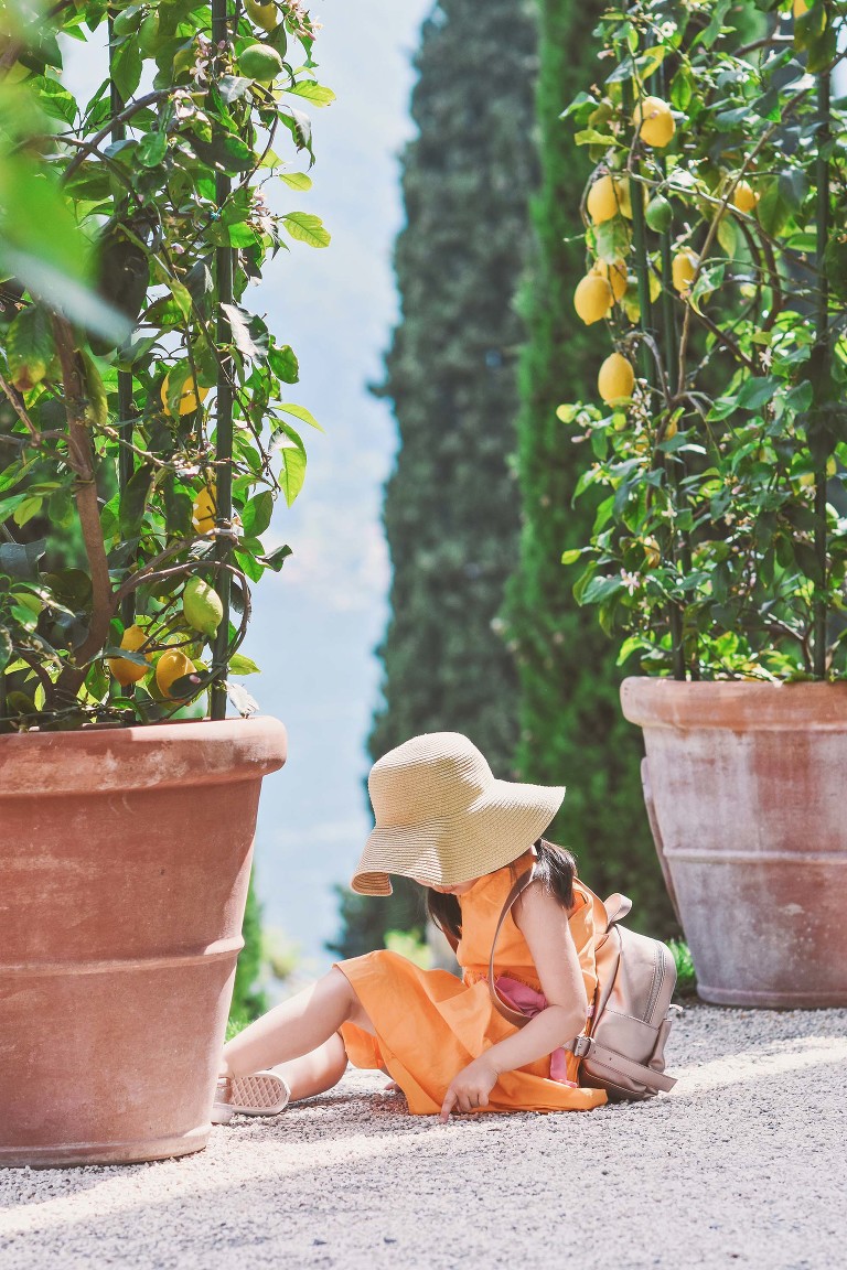GREY MOSS : lake como, italy! more photos in the journal! https://greymoss.com/weekend-at-lake-como-italy-villa-del-balbianello/