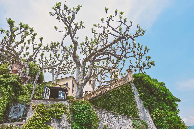 GREY MOSS : lake como, italy! more photos in the journal! https://greymoss.com/weekend-at-lake-como-italy-villa-del-balbianello/