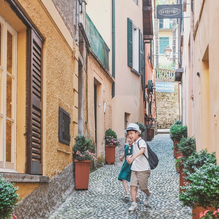 lake como, italy! more photos in the GREY MOSS journal! https://greymoss.com/weekend-at-lake-como-italy-a-leisurely-stroll-lunch