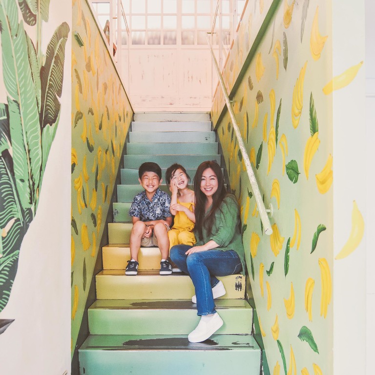 GREY MOSS : milan, italy! more photos in the journal! https://greymoss.com/a-fun-dinner-at-temakinho-brera-in-milan-italy/