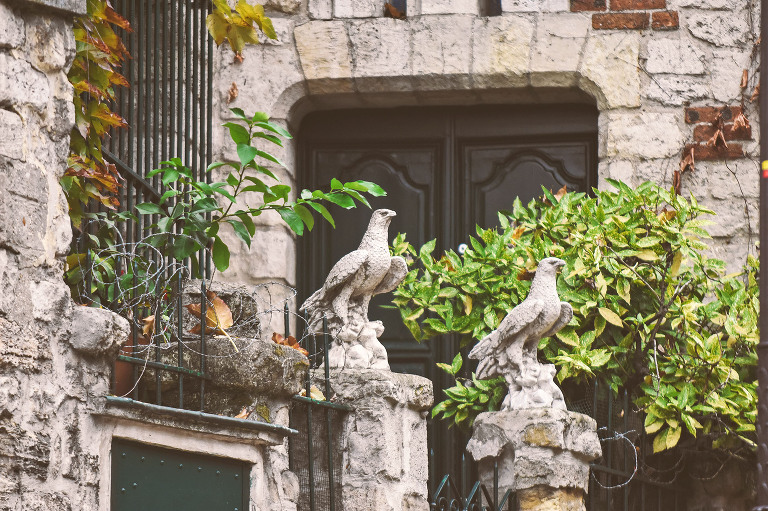autumn in paris: lunch at la maison rose! more photos in our travel journal! https://greymoss.com/autumn-in-paris-…h-at-la-maison-rose