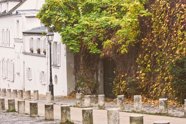 autumn in paris: lunch at la maison rose! more photos in our travel journal! https://greymoss.com/autumn-in-paris-…h-at-la-maison-rose