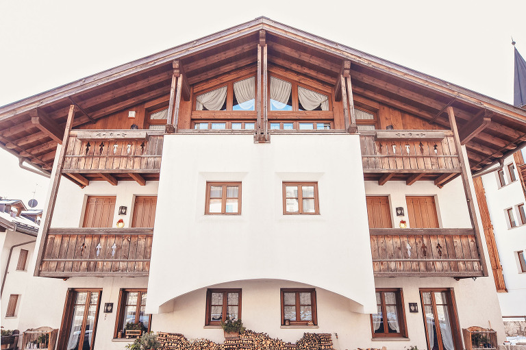 weekend ski trip to cortina d’ampezzo, ITALY! more photos in the journal! https://greymoss.com/cortina-italy-brilliant-morning-skiing