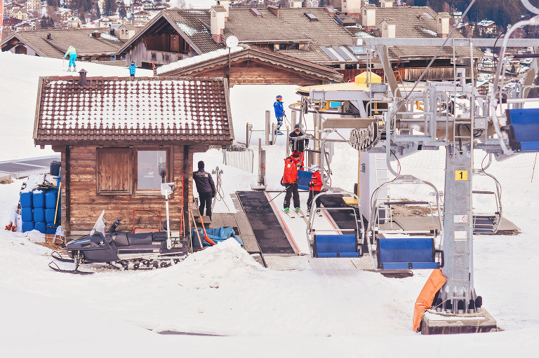 weekend ski trip to cortina d’ampezzo, ITALY! more photos in the journal! https://greymoss.com/cortina-italy-brilliant-morning-skiing