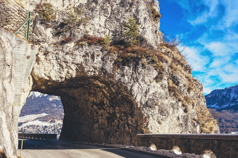 weekend ski trip to cortina d’ampezzo, ITALY! more photos in the journal! https://greymoss.com/cortina-italy-an-afternoon-walk-through-its-picturesque-town