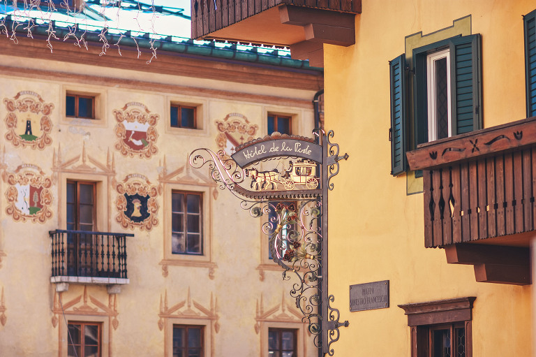 weekend ski trip to cortina d’ampezzo, ITALY! more photos in the journal! https://greymoss.com/cortina-italy-an-afternoon-walk-through-its-picturesque-town