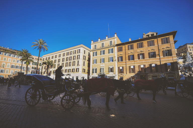 GREY MOSS : christmas in rome! more photos in the journal! https://greymoss.com/christmas-in-rome-part-five
