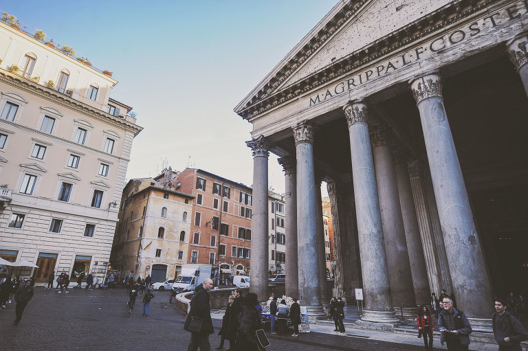 GREY MOSS : christmas in rome! more photos in the journal! https://greymoss.com/christmas-in-rome-part-five