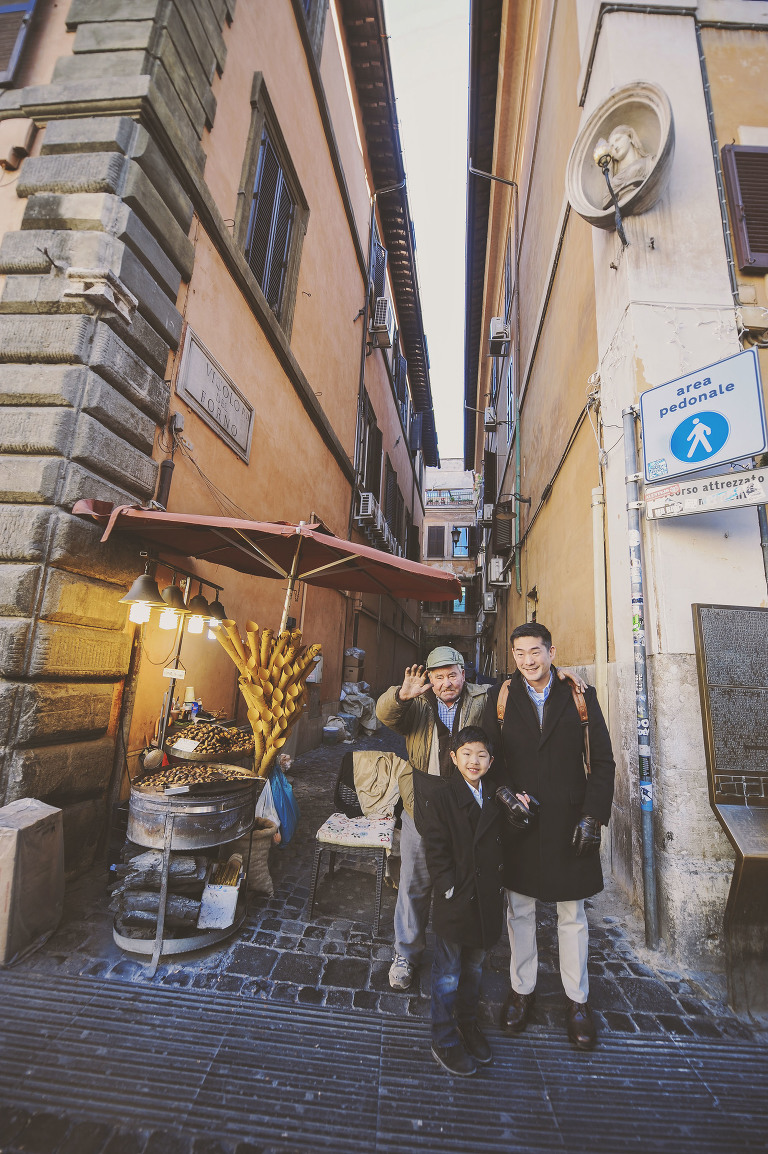 GREY MOSS : christmas in rome! more photos in the journal! https://greymoss.com/christmas-in-rome-part-five