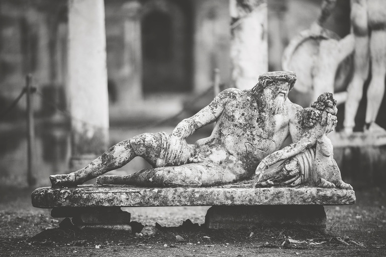 GREY MOSS : christmas in rome! more photos in the journal! https://greymoss.com/christmas-in-rome-part-six