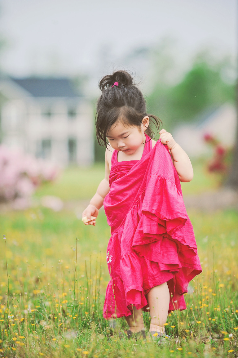 GREY MOSS : pink flowers & buzz lightyear! more photos in the journal! https://greymoss.com/pink-flowers-buzz-lightyear