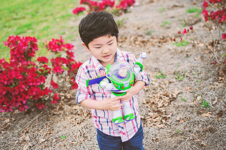 GREY MOSS : pink flowers & buzz lightyear! more photos in the journal! https://greymoss.com/pink-flowers-buzz-lightyear