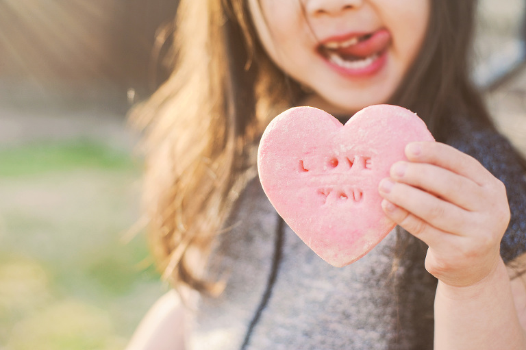 GREY MOSS : valentine conversation heart cookies! more photos in the journal! https://greymoss.com/valentine-conversation-heart-cookies/