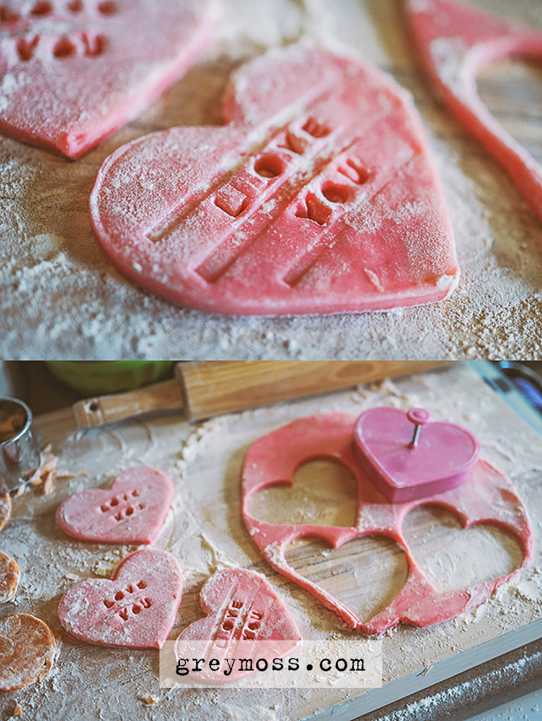 GREY MOSS : valentine conversation heart cookies! more photos in the journal! https://greymoss.com/valentine-conversation-heart-cookies/