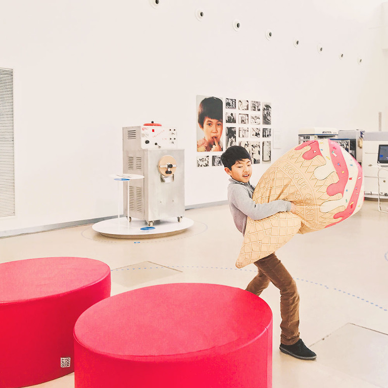 Making GELATOS in Bologna, Italy! More photos in the GREY MOSS journal! https://greymoss.com/making-gelato-in-bologna-italy