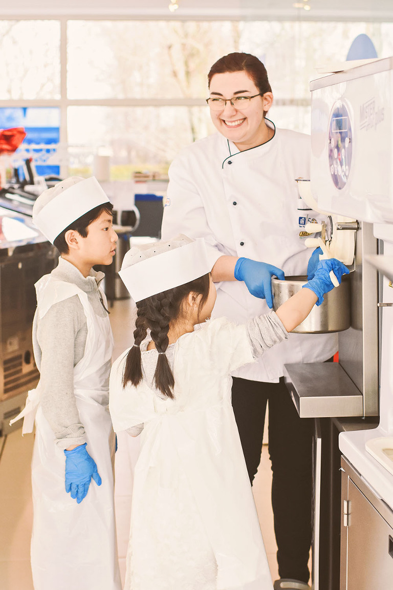 Making GELATOS in Bologna, Italy! More photos in the GREY MOSS journal! https://greymoss.com/making-gelato-in-bologna-italy