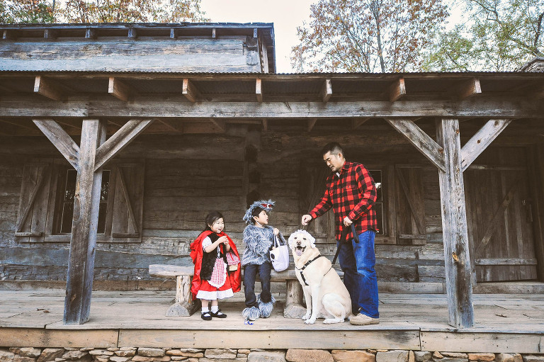 fun halloween photo shoot! more photos in the GREY MOSS journal! https://greymoss.com