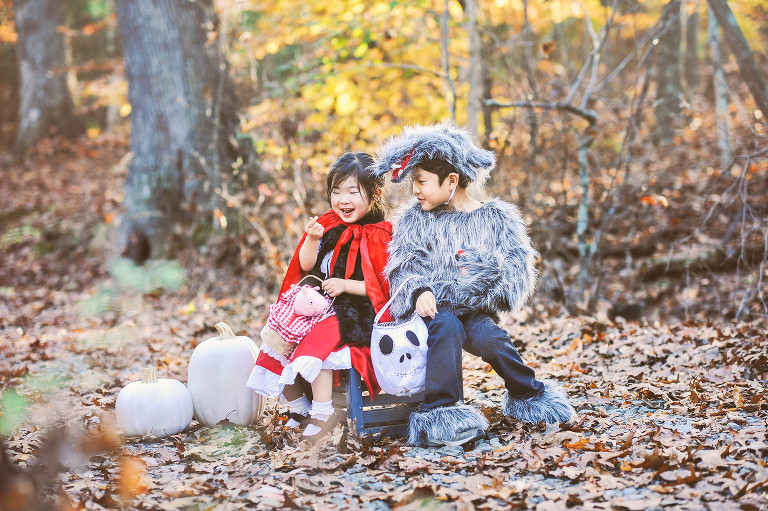 fun halloween photo shoot! more photos in the GREY MOSS journal! https://greymoss.com