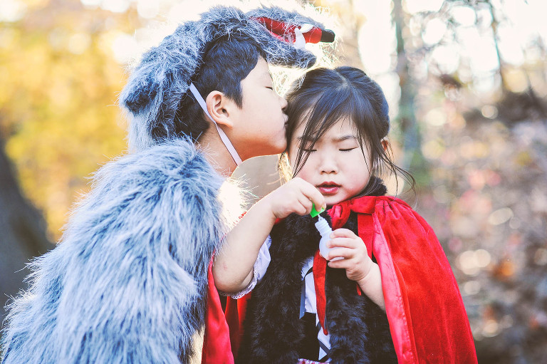 fun halloween photo shoot! more photos in the GREY MOSS journal! https://greymoss.com