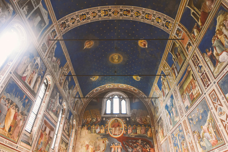 a date at this beautiful little italian chapel! see more at https://greymoss.com/read